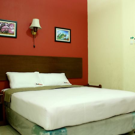 Reddoorz @ Palasari Bandung Ngoại thất bức ảnh